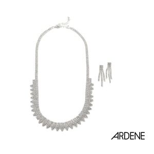 🚨CLEARANCE SALE🚨 NEW Ardene Special Occasion Set